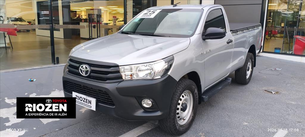 Toyota HILUX 2025