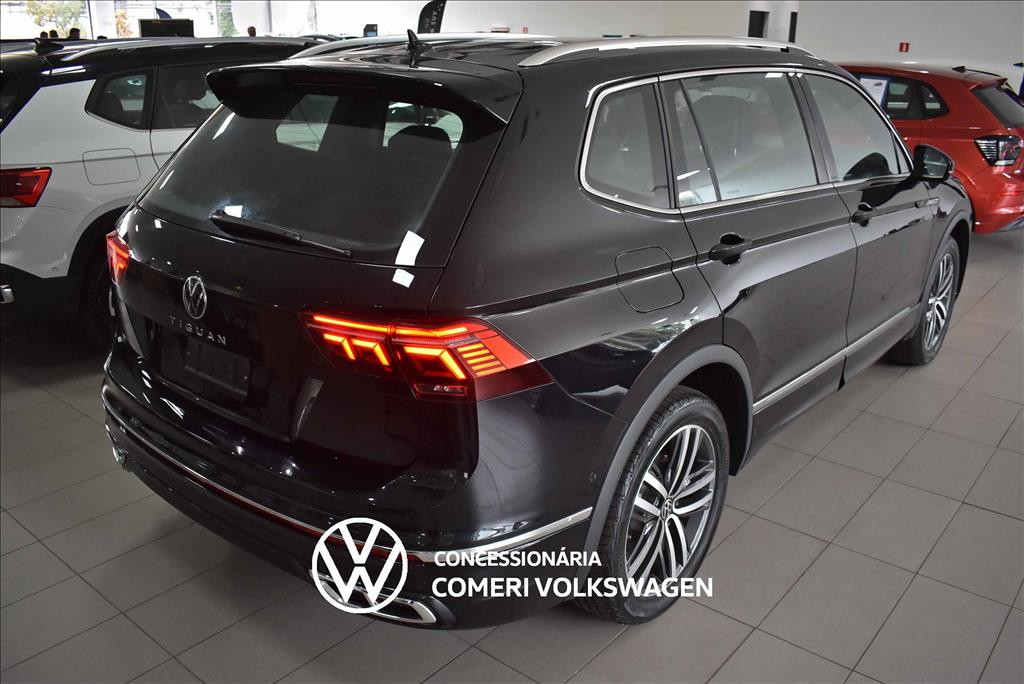 TIGUAN 2.0 300 TSI GASOLINA ALLSPACE R-LINE AUTOMÁTICO