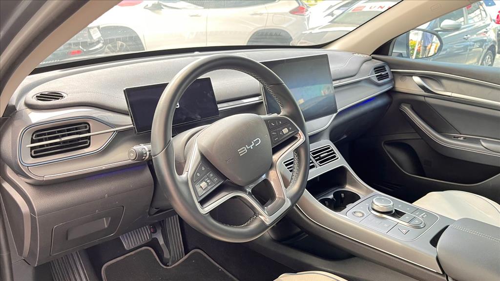 KING 1.5 DM-I PHEV GS AUTOMÁTICO6