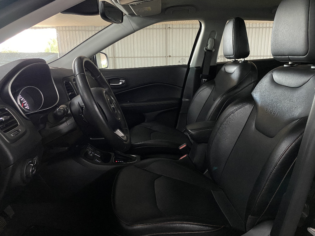 COMPASS 2.0 16V DIESEL LONGITUDE 4X4 AUTOMÁTICO