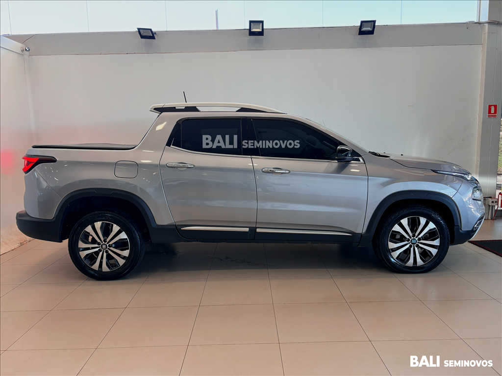 TORO 2.0 16V TURBO DIESEL VOLCANO 4WD AT93