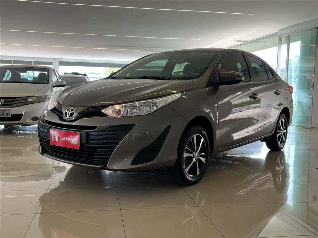 YARIS 1.5 16V FLEX SEDAN XL LIVE MULTIDRIVE2