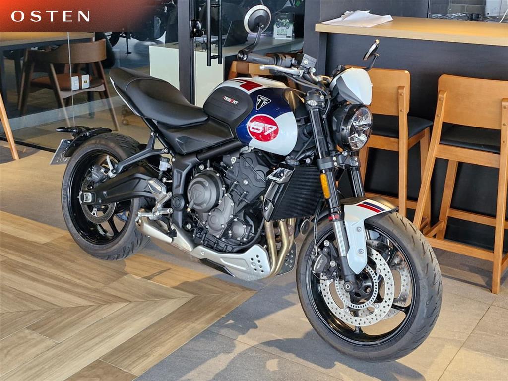 TRIUMPH-TRIDENT-660 TRIPLE TRIBUTE EDITION