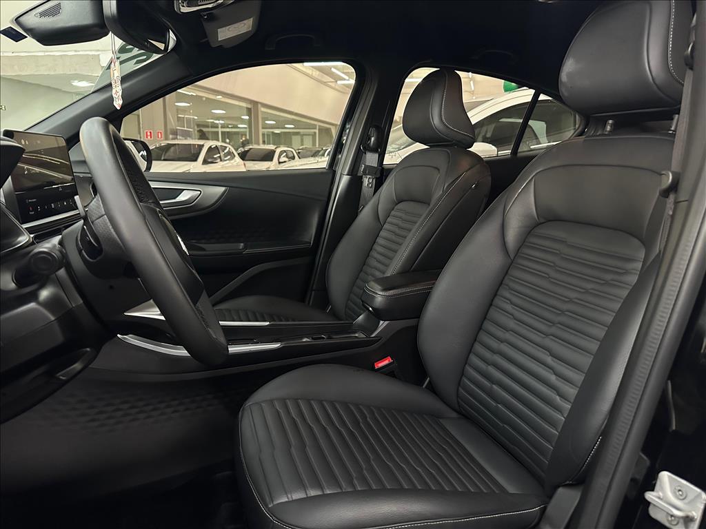 FASTBACK 1.0 TURBO 200 FLEX CVT7