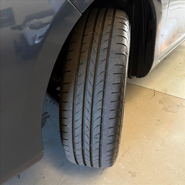 YARIS 1.5 16V FLEX SEDAN XS CONNECT MULTIDRIVE10