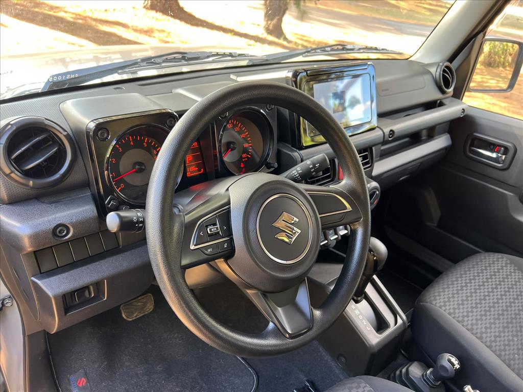 JIMNY 1.5 GASOLINA SIERRA 4YOU 4X4 AUTOMÁTICO4