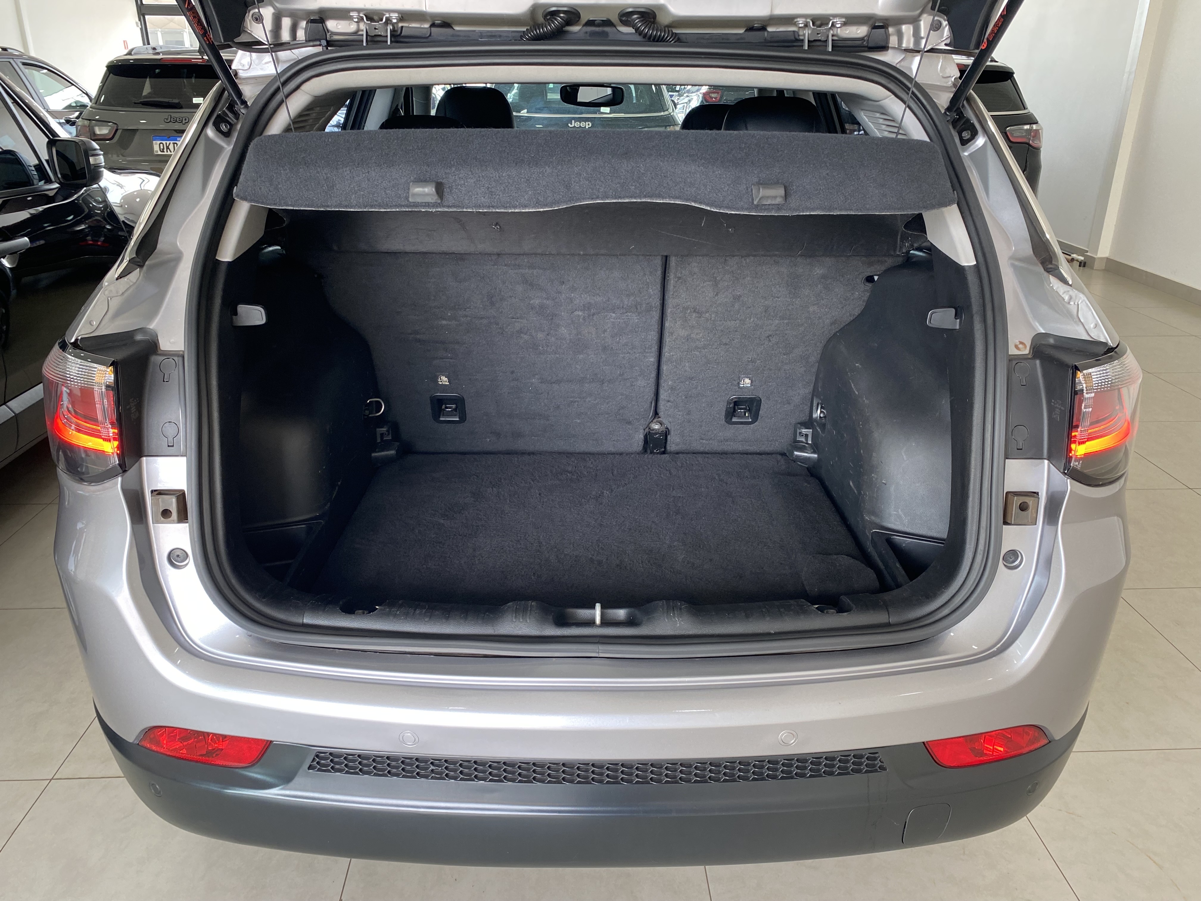 COMPASS 2.0 TD350 TURBO DIESEL LONGITUDE AT96