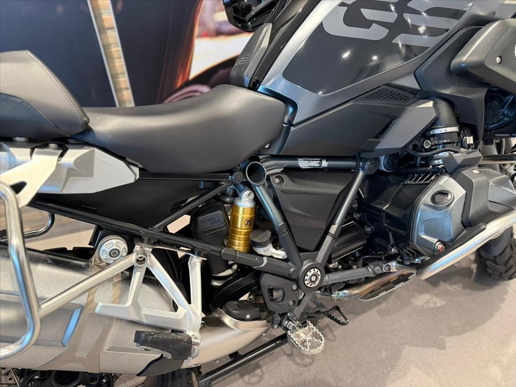 BMW Motorrad-R-1250 GS TRIPLE BLACK