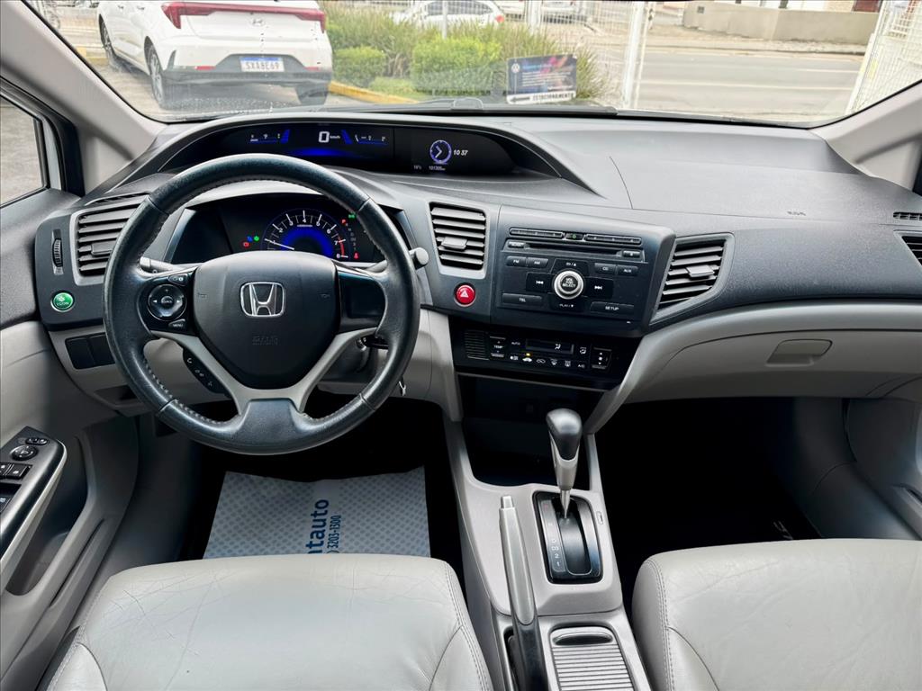 CIVIC 1.8 LXS 16V FLEX 4P AUTOMÁTICO14