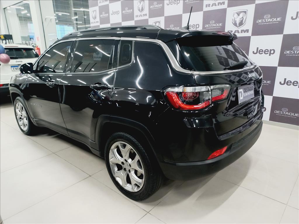 Foto ilustrativa do carro