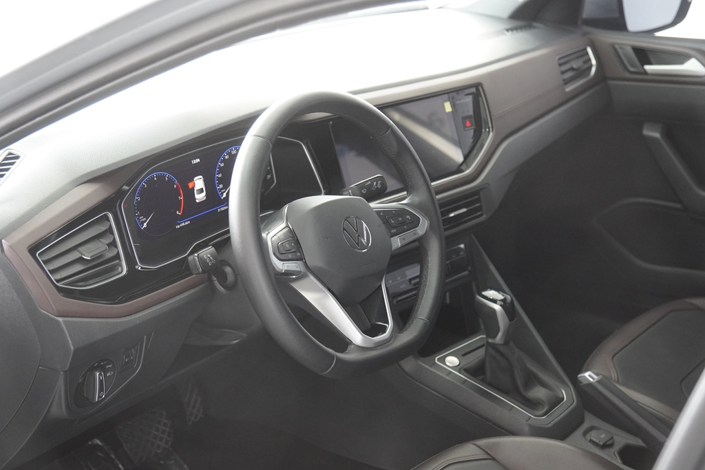 VIRTUS 1.0 200 TSI HIGHLINE AUTOMÁTICO15