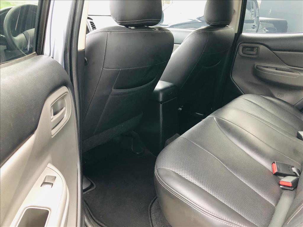 L200 TRITON 2.4 16V TURBO DIESEL GL CD 4X4 MANUAL9