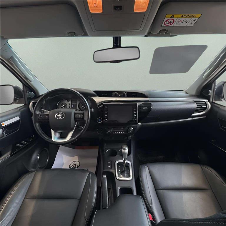 HILUX 2.8 D-4D TURBO DIESEL CD SRV 4X4 AUTOMÁTICO10