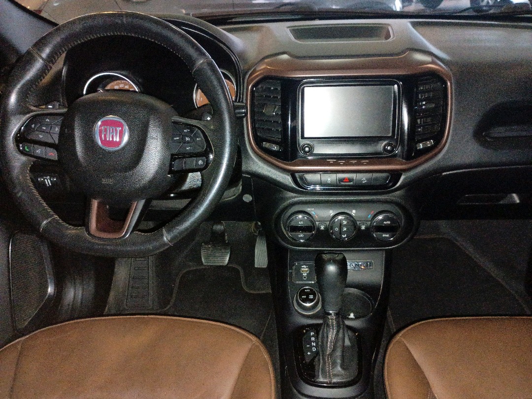 TORO 2.0 16V TURBO DIESEL RANCH 4WD AT98