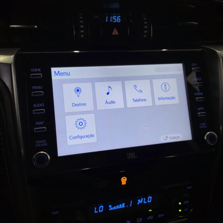 HILUX SW4 2.8 D-4D TURBO DIESEL SRX 7L 4X4 AUTOMÁTICO7