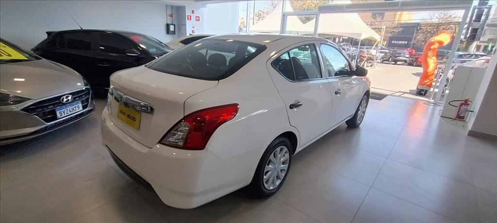 VERSA 1.6 16V FLEXSTART V-DRIVE MANUAL VERSA 1.6 16V FLEXSTART V-DRIVE MANUAL