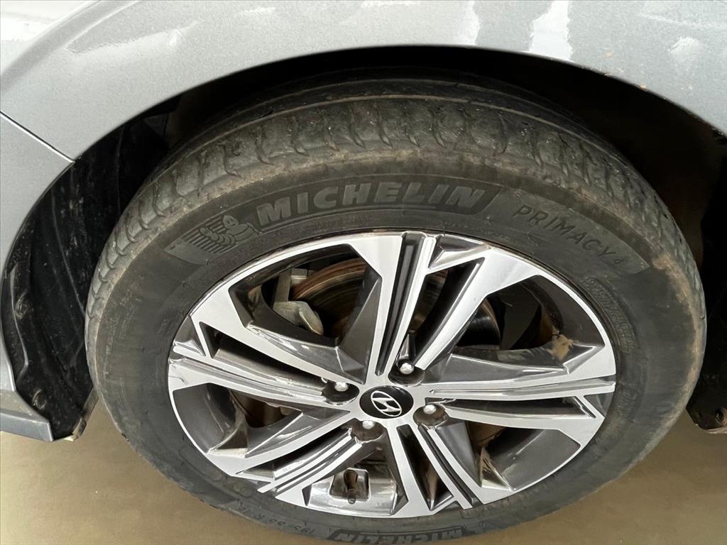 Hyundai-HB20S-1.0 TGDI FLEX PLATINUM SAFETY AUTOMÁTICO