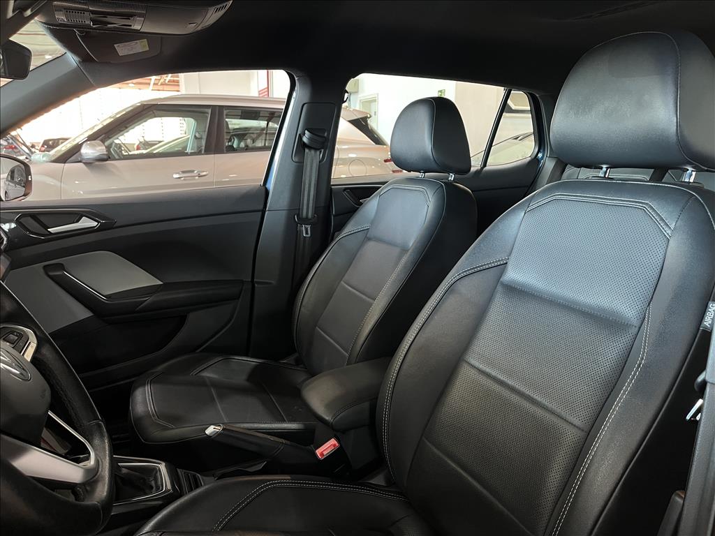 T-CROSS 1.4 250 TSI TOTAL FLEX HIGHLINE AUTOMÁTICO10