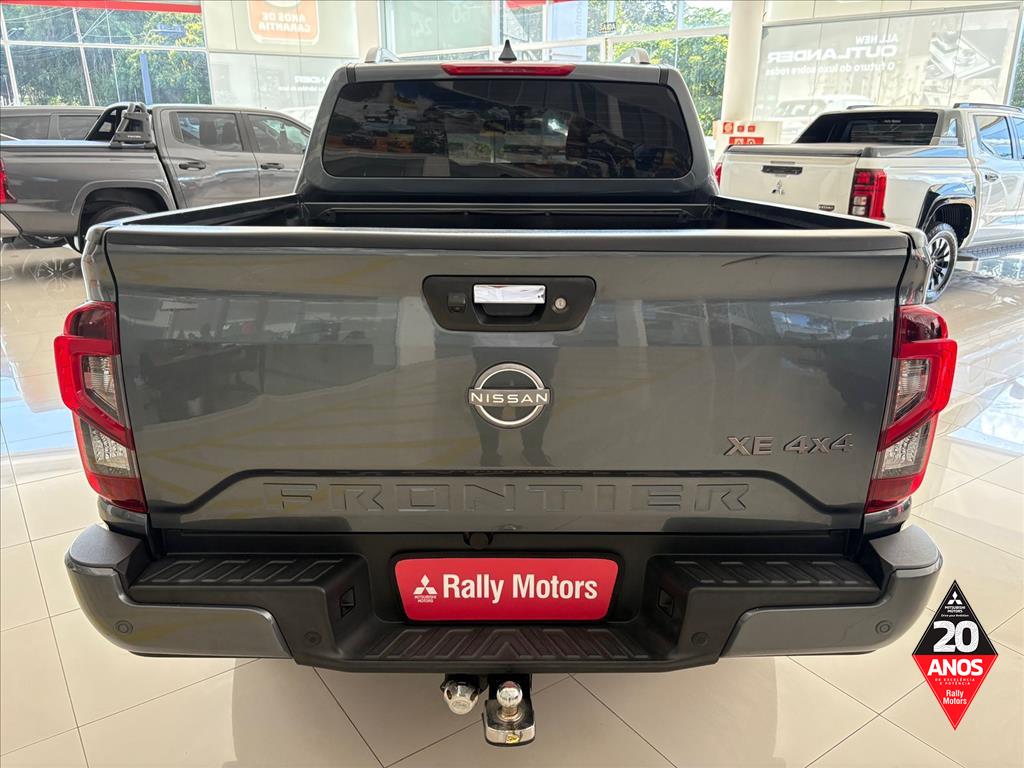 Nissan-FRONTIER-2.3 16V TURBO DIESEL XE CD 4X4 AUTOMÁTICO