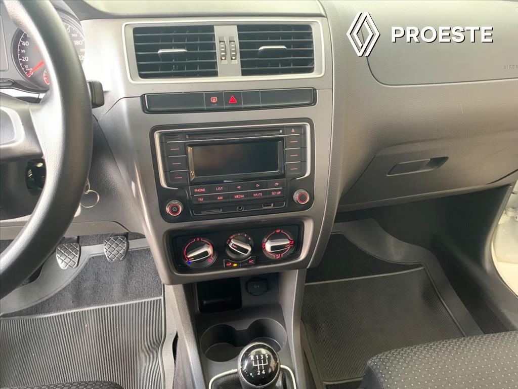 FOX 1.6 MSI TRENDLINE 8V FLEX 4P MANUAL13