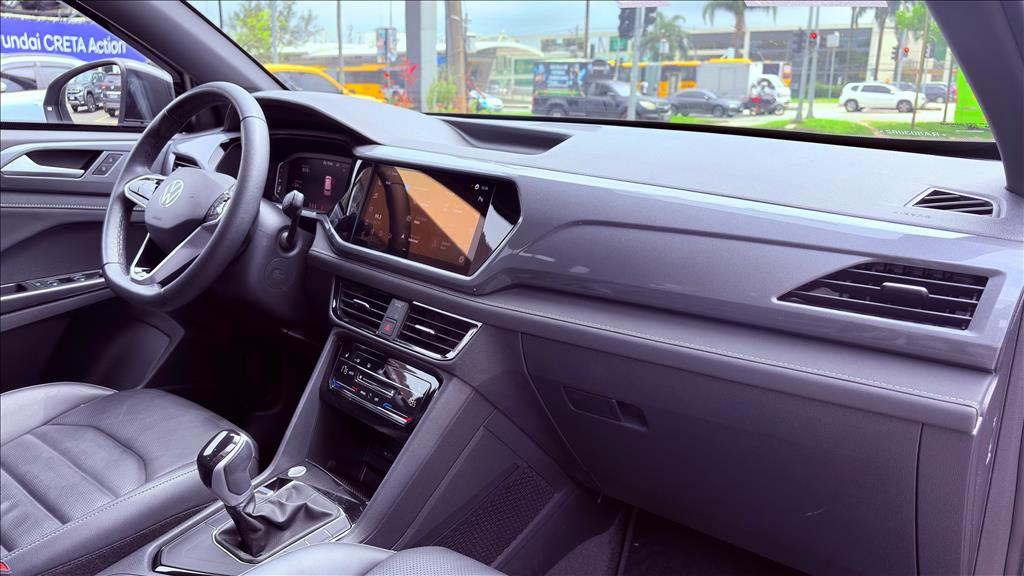 TAOS 1.4 250 TSI TOTAL FLEX HIGHLINE AUTOMÁTICO10