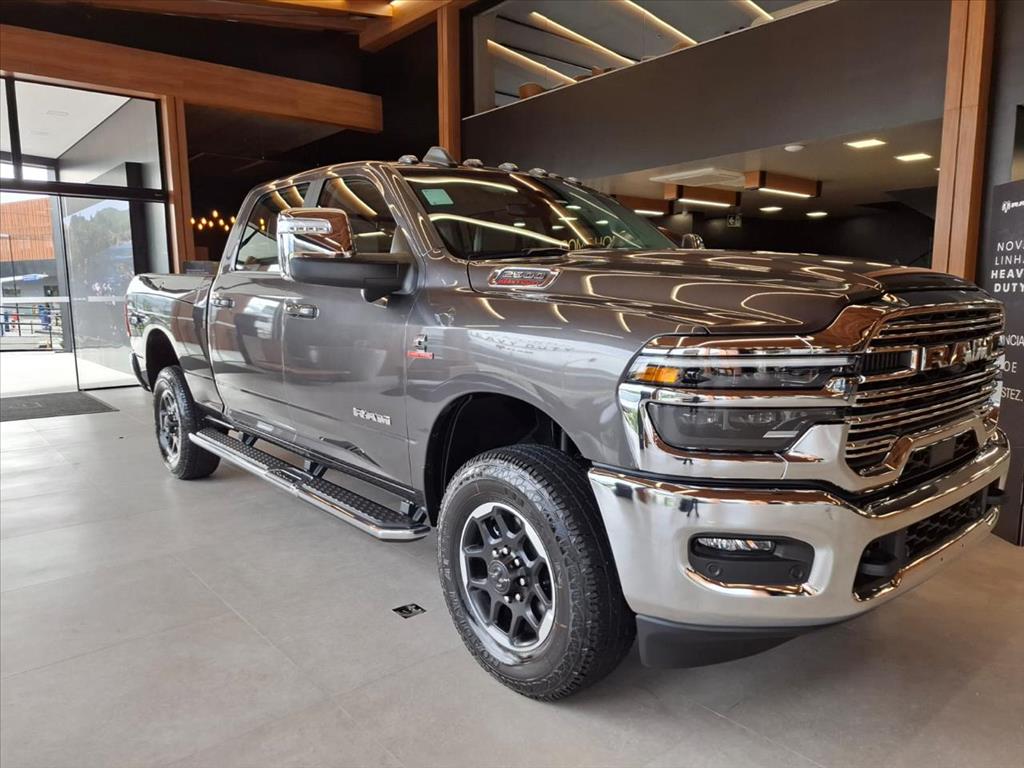 2500 6.7 I6 TURBO DIESEL LARAMIE CD 4X4 AUTOMÁTICO0