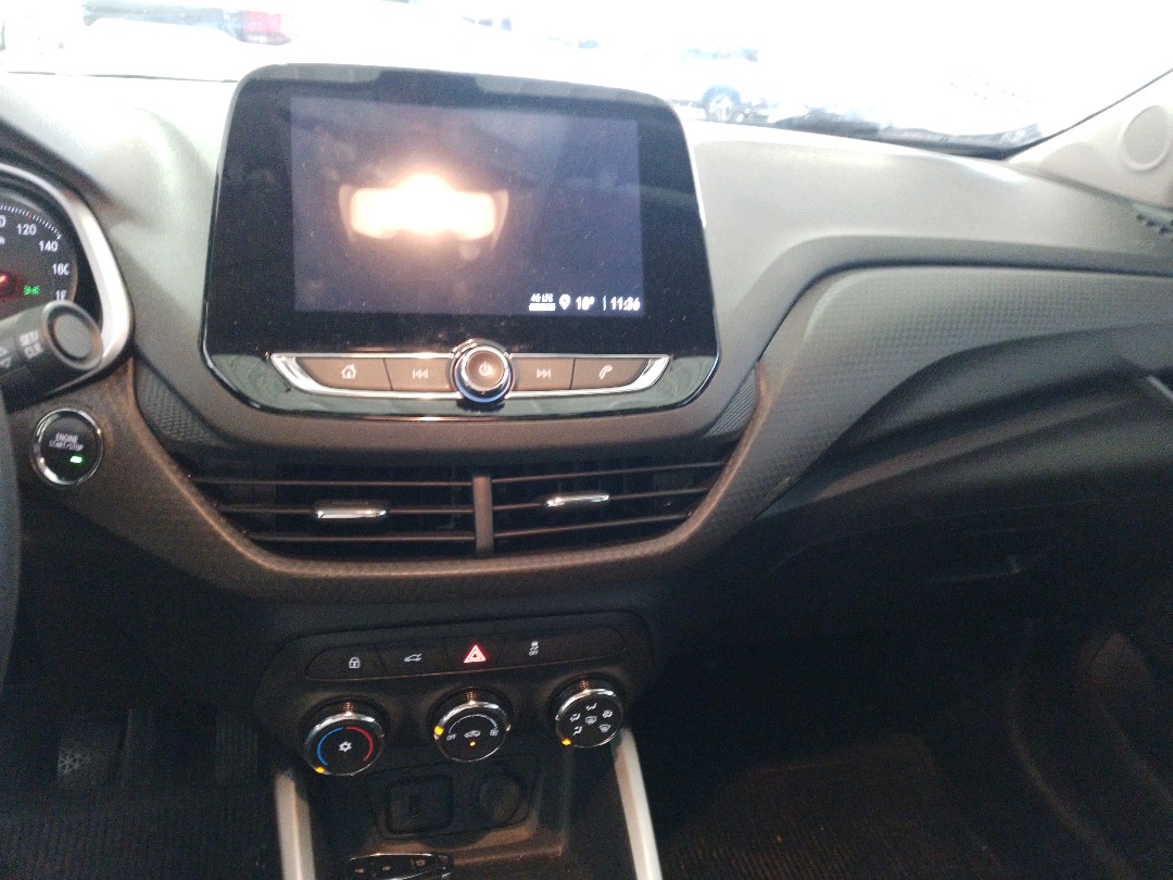 GM - Chevrolet-ONIX-1.0 FLEX LT MANUAL