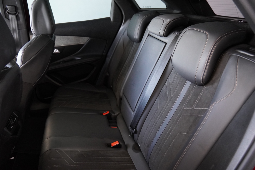 3008 1.6 16V THP GASOLINA GT PACK AUTOMÁTICO9