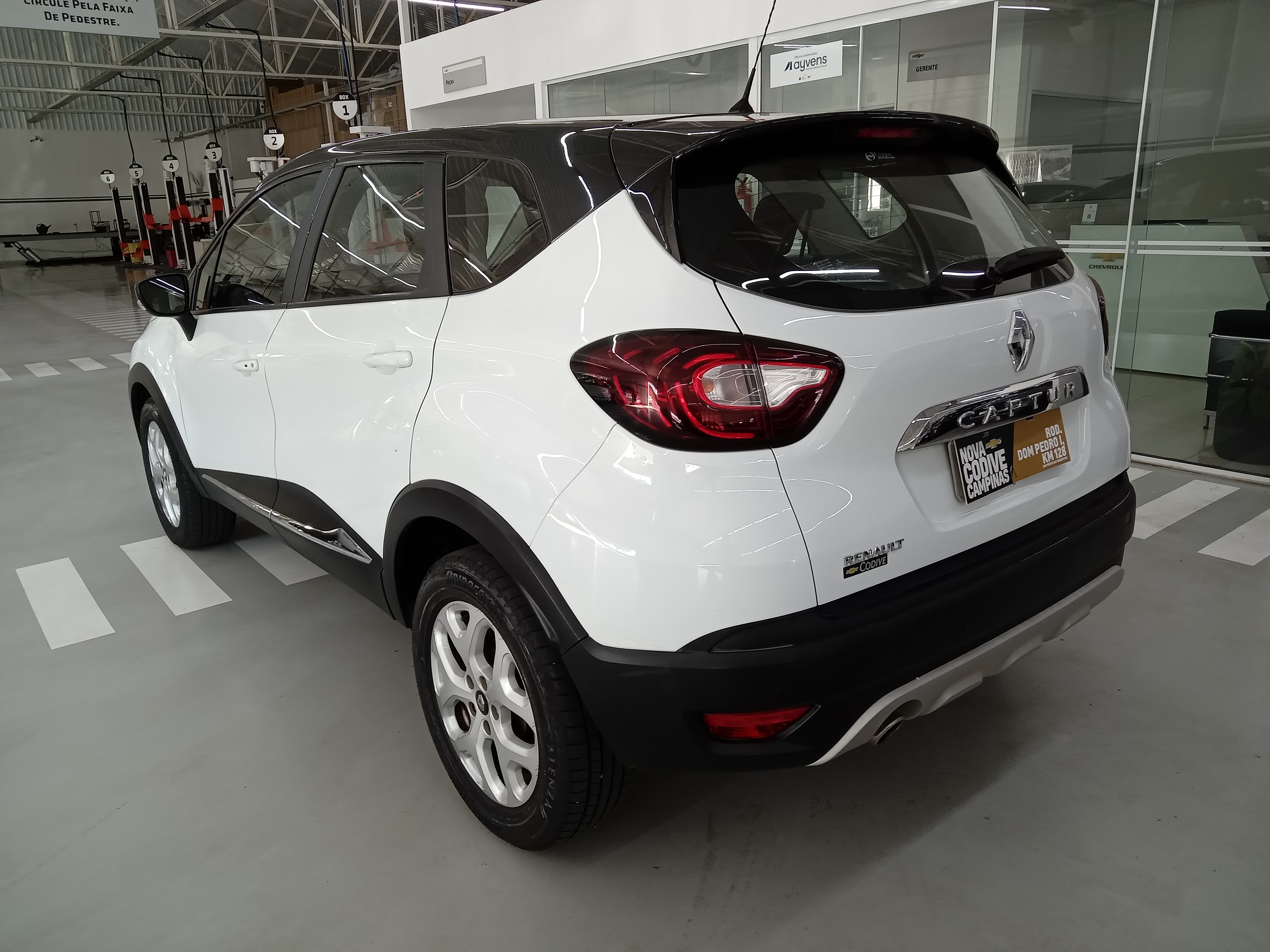 CAPTUR 1.6 16V SCE FLEX ZEN MANUAL3