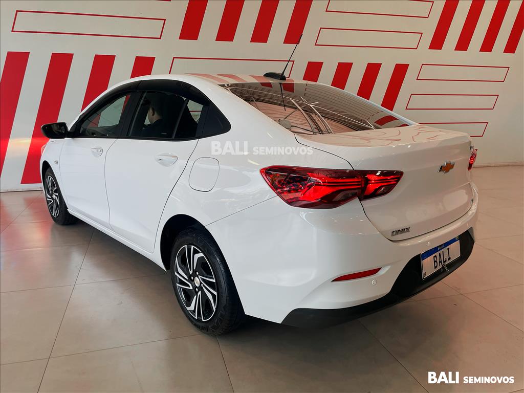 ONIX PLUS 1.0 TURBO FLEX LT AUTOMÁTICO7