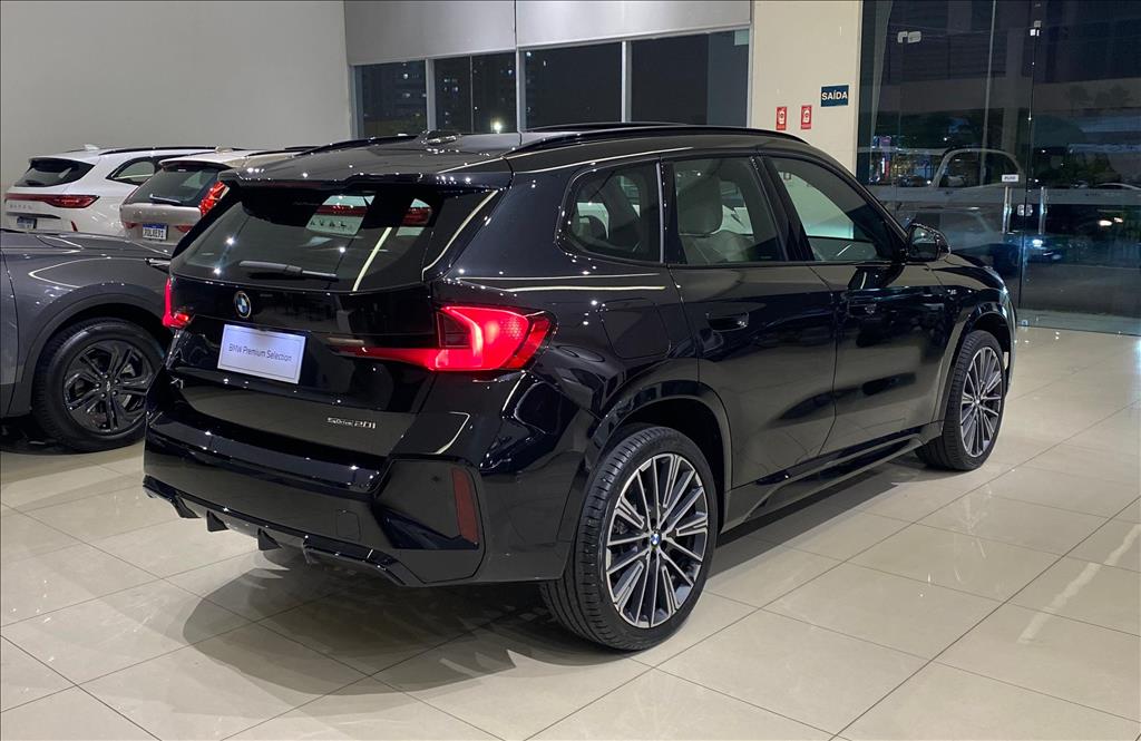 X1 2.0 16V TURBO GASOLINA SDRIVE20I M SPORT STEPTRONIC