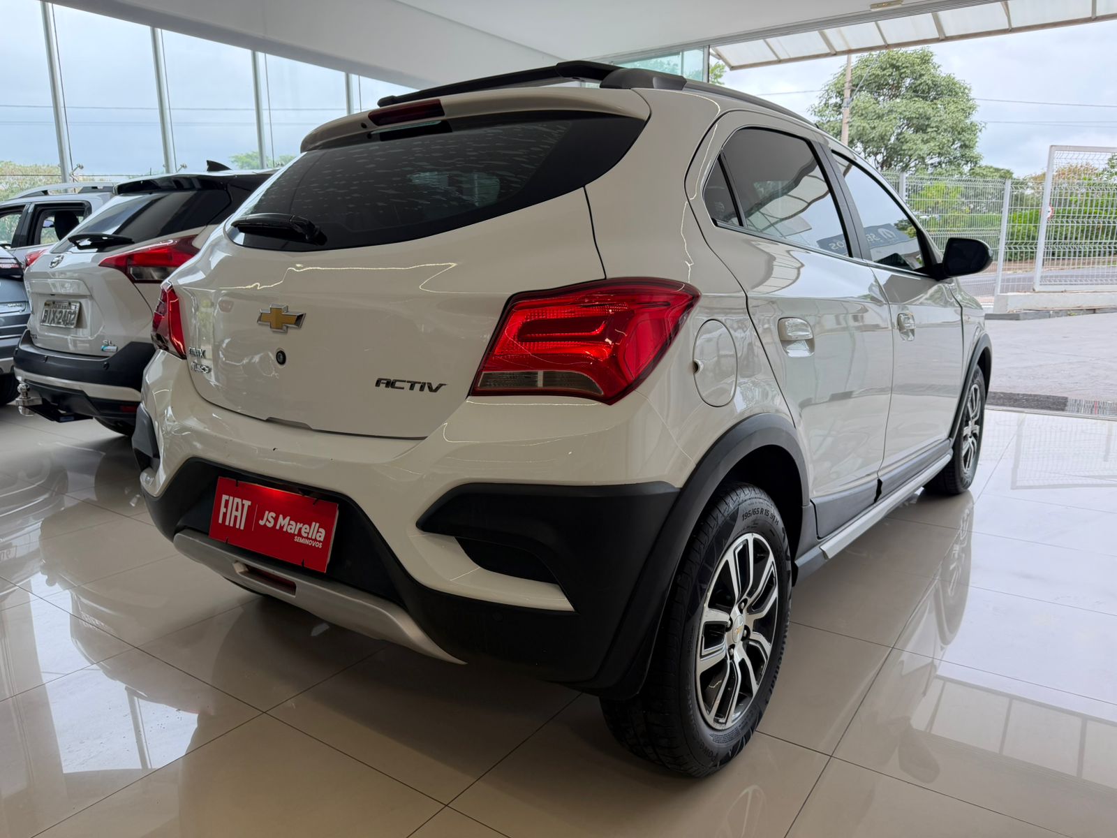 ONIX 1.4 MPFI ACTIV 8V FLEX 4P MANUAL1