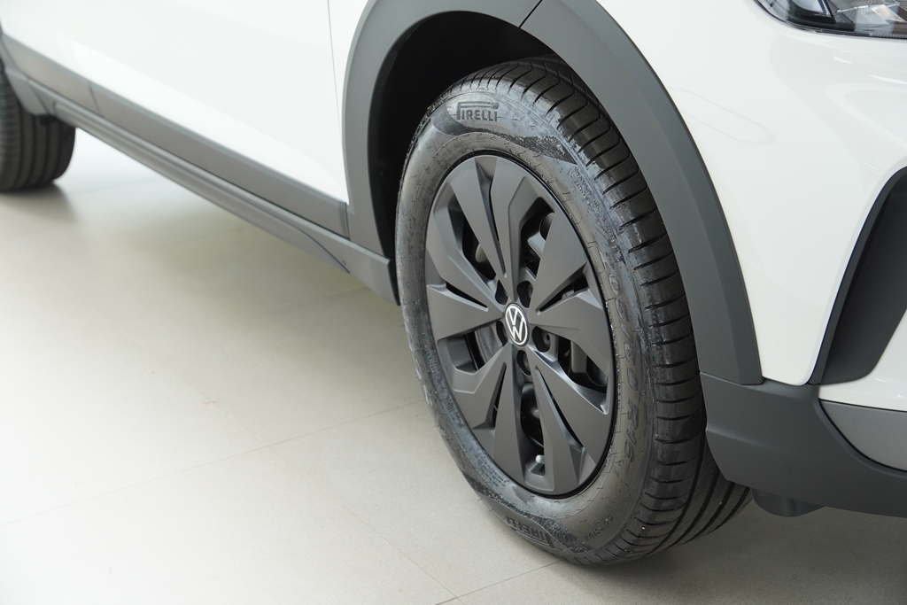 NIVUS 1.0 200 TSI TOTAL FLEX SENSE AUTOMÁTICO3