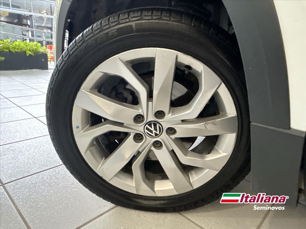 TAOS 1.4 250 TSI TOTAL FLEX COMFORTLINE AUTOMÁTICO8