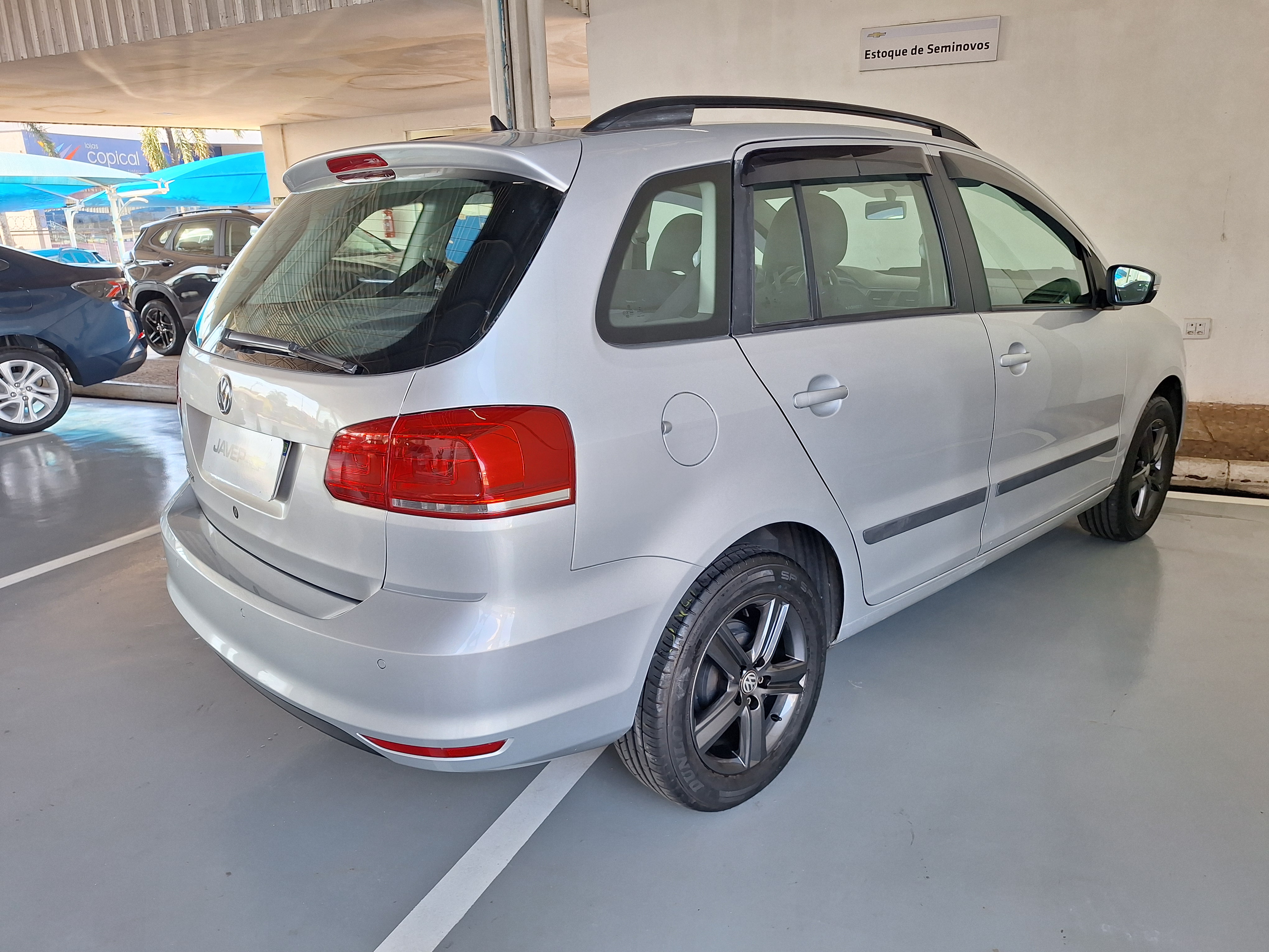 Volkswagen SpaceFox 1.6 MSI Trendline 8V Flex 4P Manual - foto 8