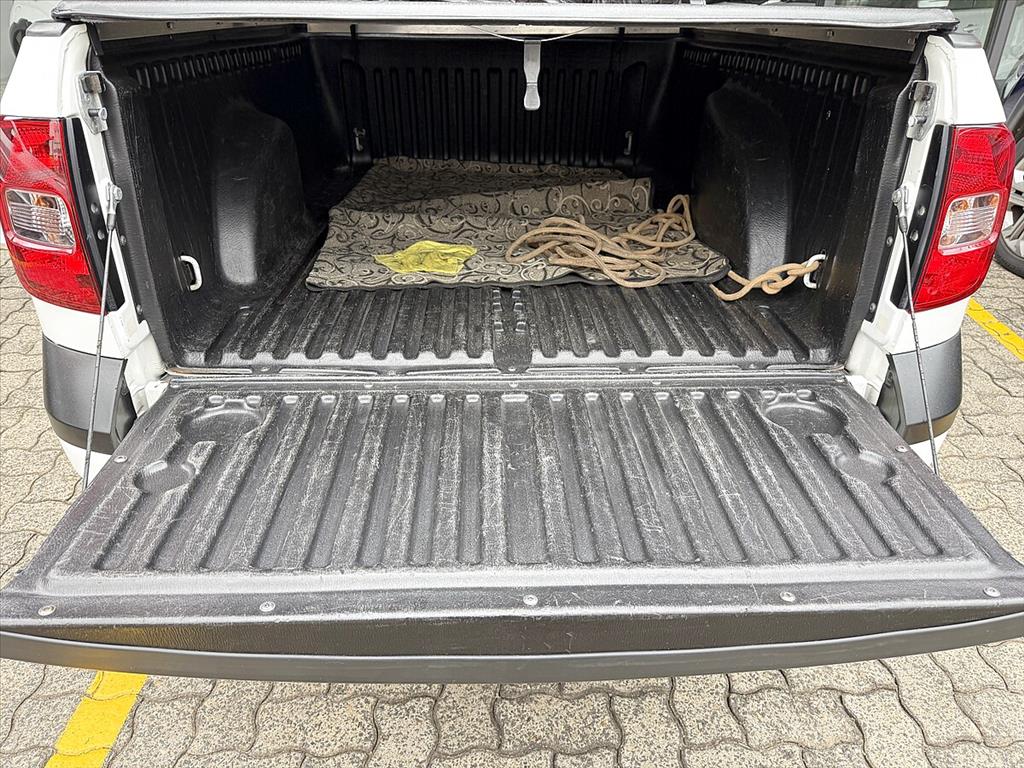 Volkswagen Saveiro - 1.6 MI CS 8V FLEX 2P MANUAL G.VI