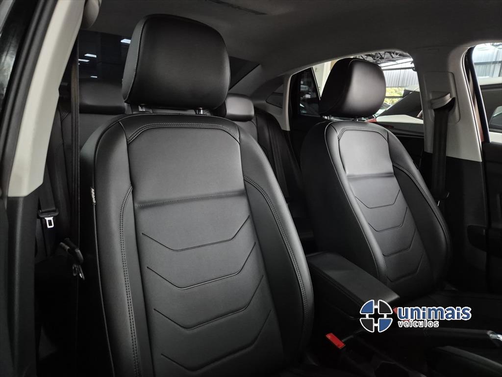 VOLKSWAGEN VIRTUS 1.0 200 TSI COMFORTLINE AUTOMÁTICO — foto 17