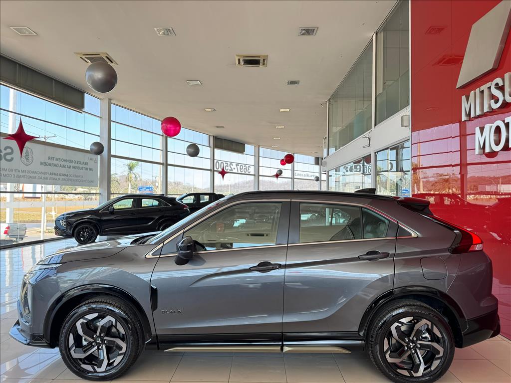 Mitsubishi-ECLIPSE CROSS-1.5 MIVEC TURBO GASOLINA HPE-S BLACK S-AWC CVT