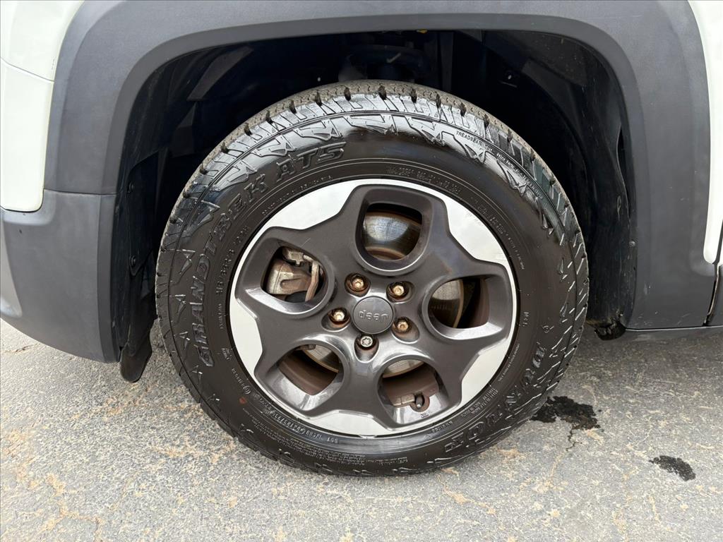 RENEGADE 1.8 16V FLEX 4P AUTOMÁTICO