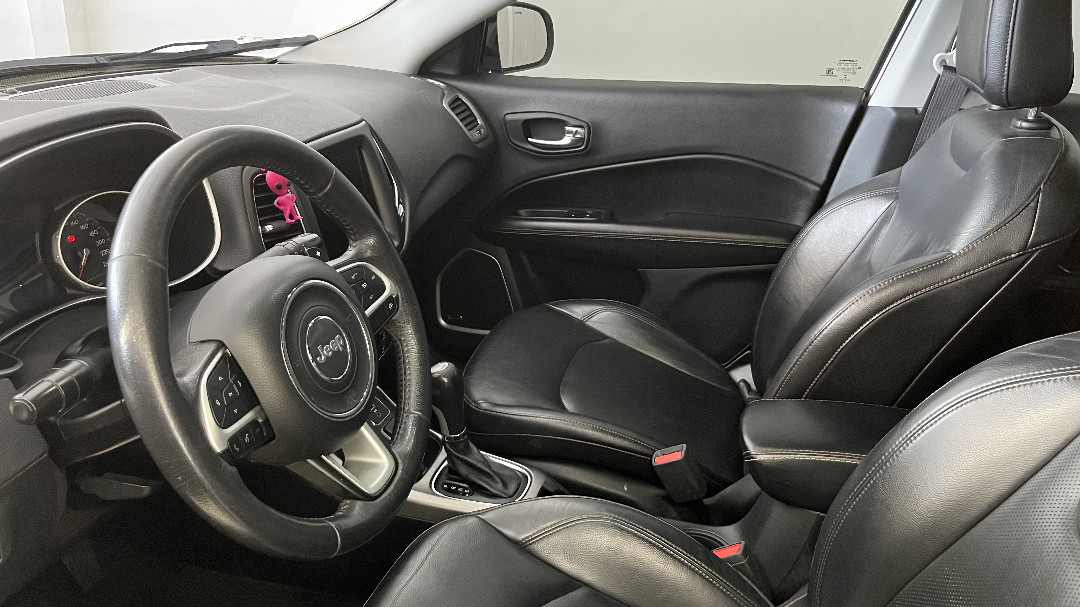 COMPASS 2.0 16V DIESEL LONGITUDE 4X4 AUTOMÁTICO
