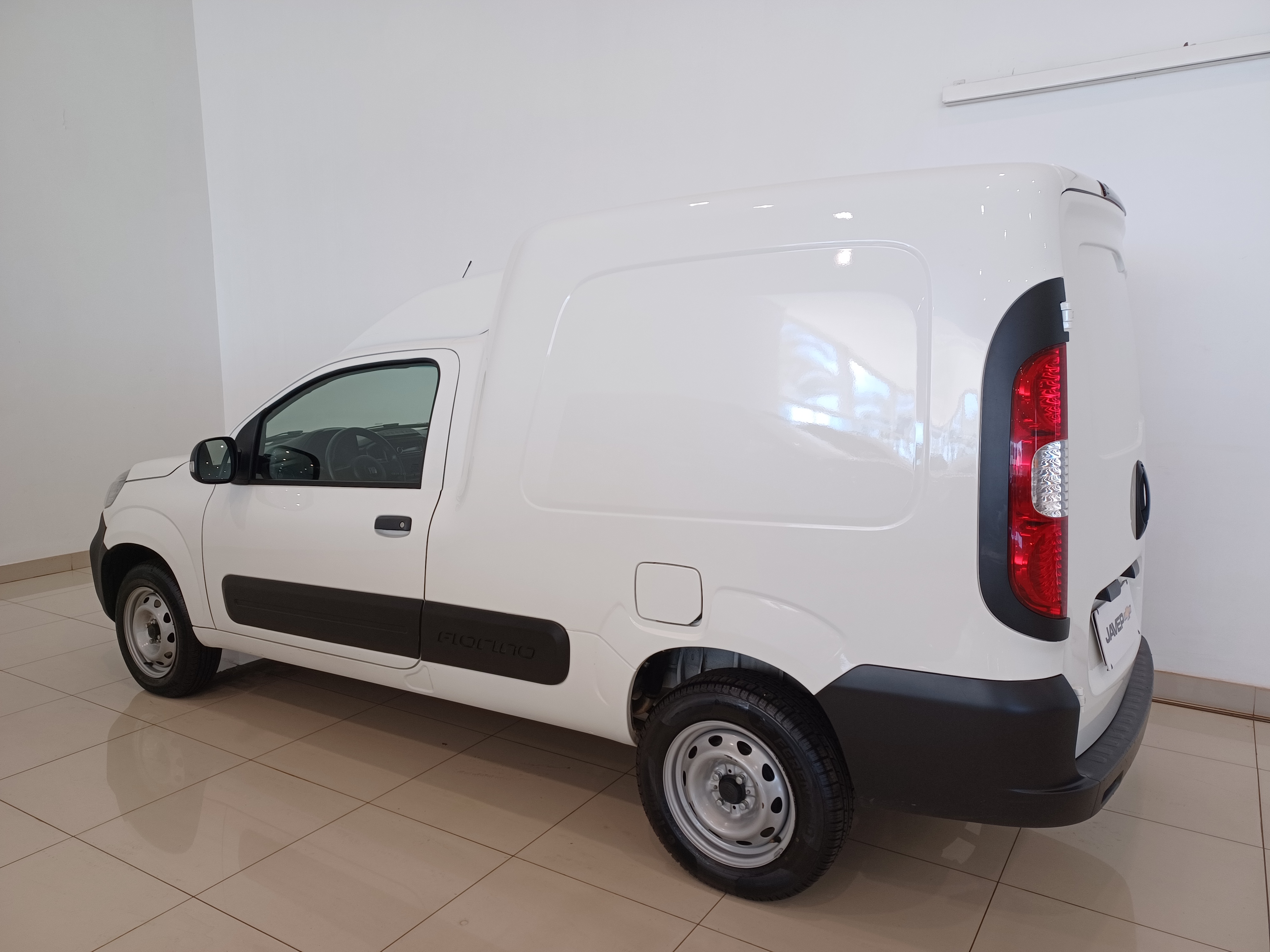 Fiat-FIORINO-1.4 MPI FURGÃO ENDURANCE 8V FLEX 2P MANUAL
