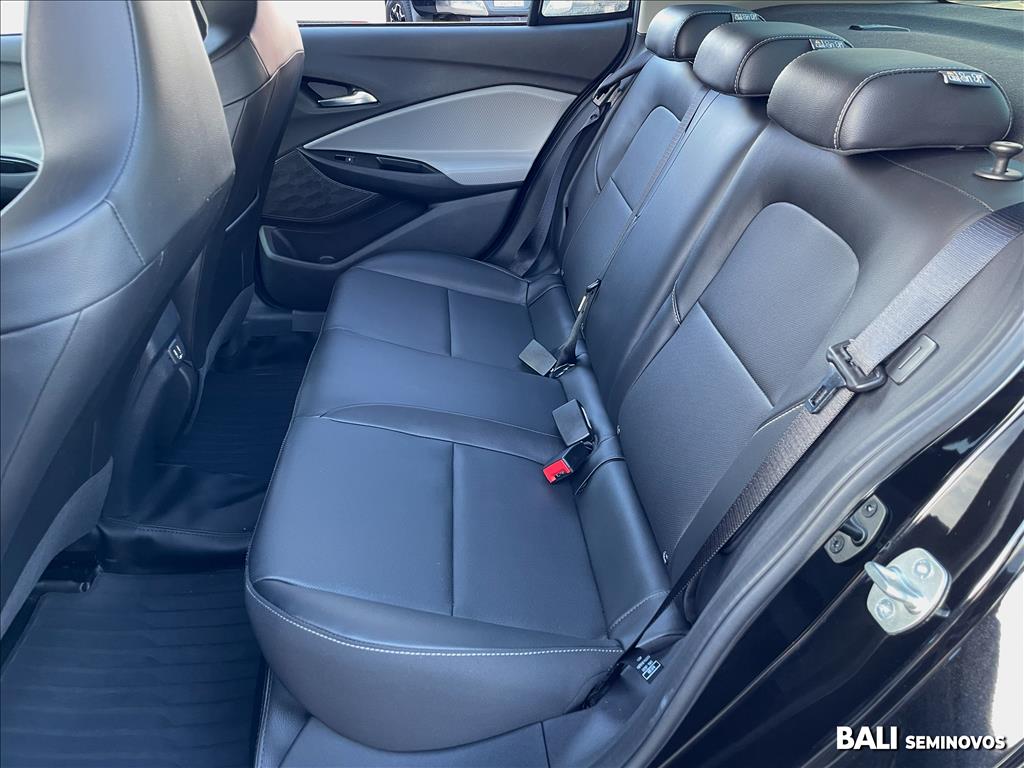 ONIX PLUS 1.0 TURBO FLEX PREMIER AUTOMÁTICO14