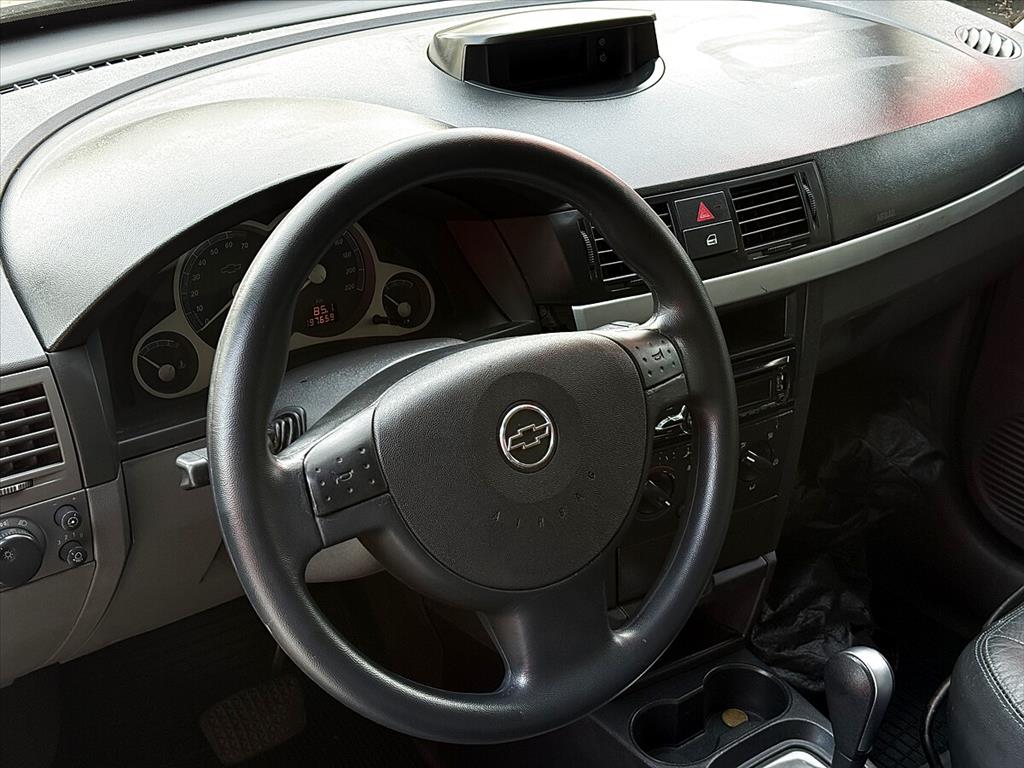 Chevrolet Meriva - 1.8 MPFI PREMIUM 8V FLEX 4P AUTOMATIZADO