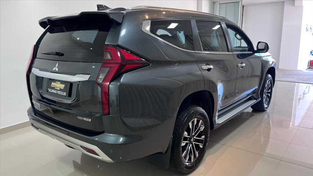 PAJERO SPORT 2.4 16V MIVEC TURBO DIESEL HPE AWD AUTOMÁTICO
