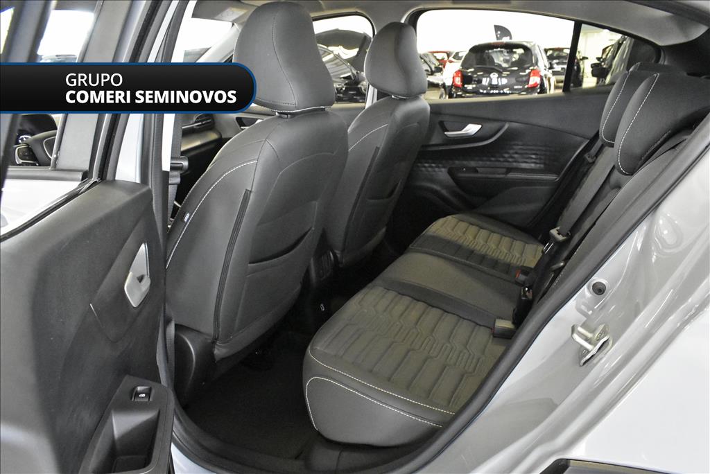 FASTBACK 1.0 TURBO 200 FLEX CVT