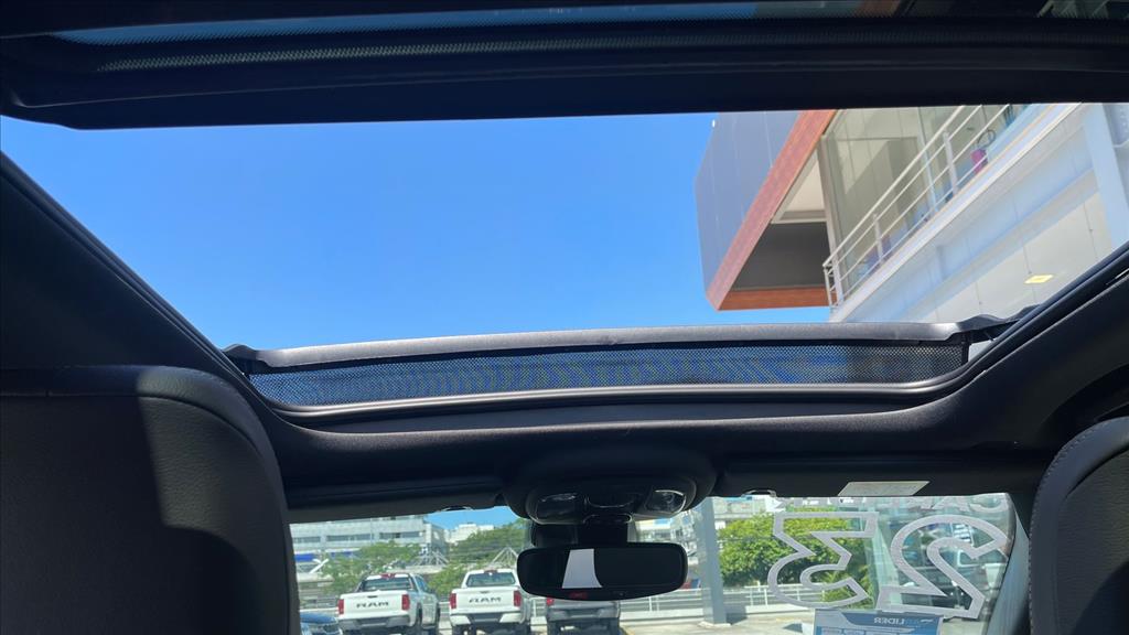 COMMANDER 1.3 T270 TURBO FLEX OVERLAND AT618