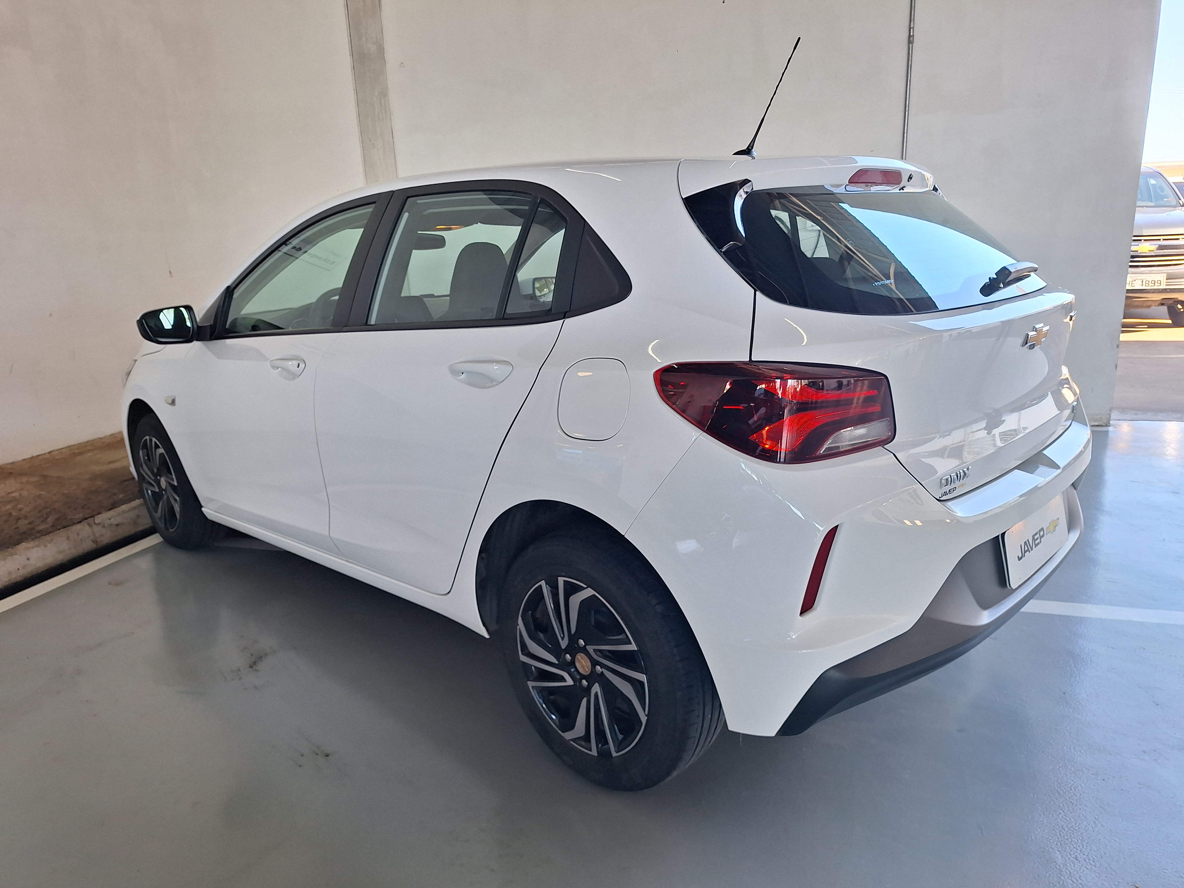 GM - Chevrolet-ONIX-1.0 TURBO FLEX LT MANUAL