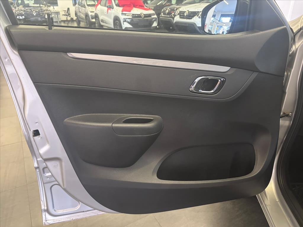 KWID 1.0 12V SCE FLEX OUTSIDER MANUAL15