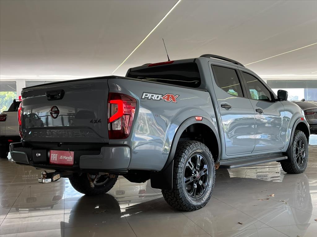 FRONTIER 2.3 16V TURBO DIESEL PRO4X CD 4X4 AUTOMÁTICO3