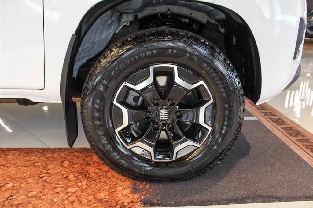 TITANO 2.2 TURBO DIESEL VOLCANO 4X4 AT66